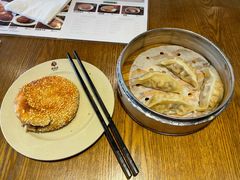 菌菇三鲜蒸饺-李先生牛肉面大王(上海站南广场店)