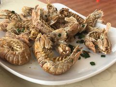 -红月湾海鲜饭店•沙滩海景(双月湾店)