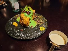 -The ROOF (通盈中心店)
