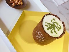 手工奶盖茶-茶是一枝花泡茶店