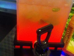 -路边边.炒菜烧烤.音乐餐厅(良乡长虹店)