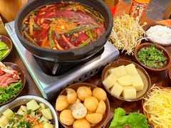 -黔有有贵州酸汤夺夺粉火锅(五味十字店)