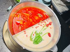 双拼锅底-湊湊火锅·茶憩(新中关购物中心店)