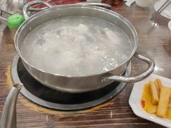 -正能量脆肉鲩火锅