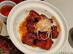 -有红鸡毛店·川菜(建设路店)