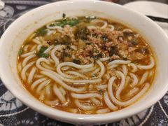 小锅米线-蝴蝶泉宾馆-中餐厅