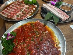 -明洞阿姨·韩式酱蟹烤肉·创意料理(三元桥店)