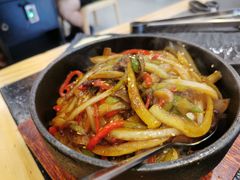 -臻牛烤肉
