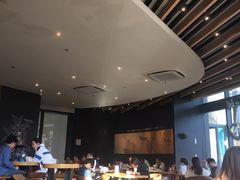 -星巴克臻选(莘庄仲盛店)