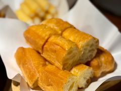 太艮堡手工油条-大良毋米粥 · 粥底火锅(岭南天地店)