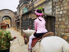 -清风小镇闯关东影视基地