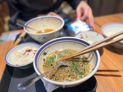 -云阿蛮云南生烫牛肉米线(奉贤路店)