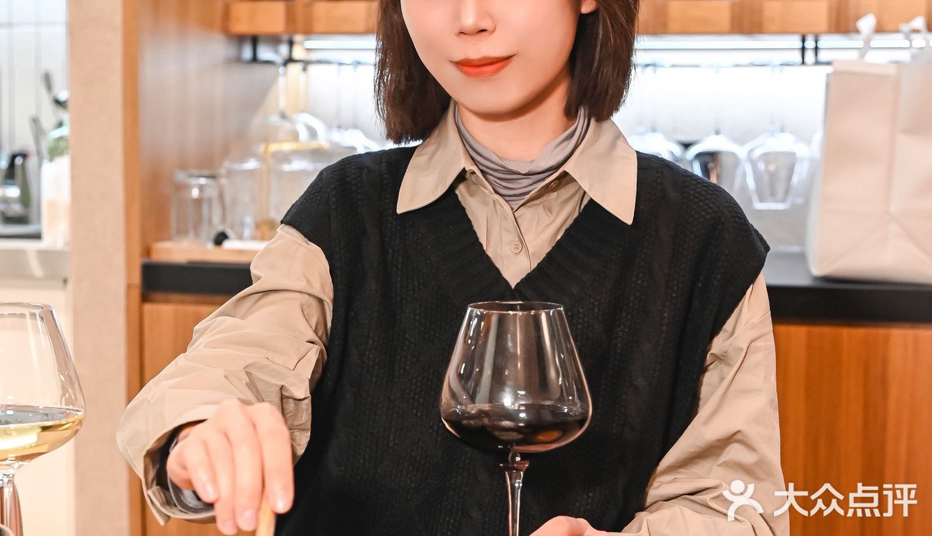 美酒、火腿～真正来自西班牙的味道