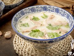羊肉汤-牧人巷子·大锅羊汤·暴走牛骨(大成路店)