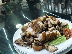 -土砂锅生态山庄·非遗砂锅雅鱼