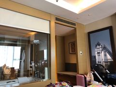 -青岛富力艾美酒店