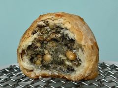 松仁苔条月饼-白玉兰食品(中山公园龙之梦店)