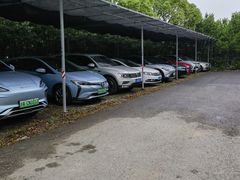 -上海瞻星停车场