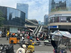 -成都银泰城