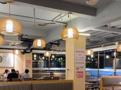 -胡须佬鸡煲四季火锅店(石厦西村直营店)