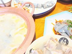 -民食香·腊排骨野生菌美食(木府店)