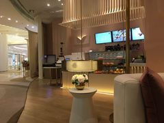 -MEET缘燕窝甜品&Tang's cake(华润万象城店)