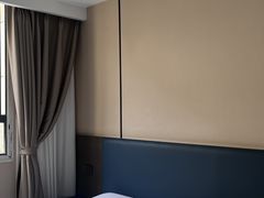-晴天里酒店(春熙路太古里店)