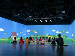 -小鸡哆哆故事屋·儿童乐园(嘉里城店)