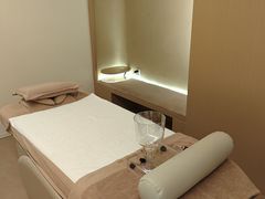 -左右Massage/Spa(长寿路店)