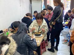 等位区-曹宝林砂锅麻辣烫(星光路店)
