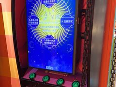 -不可思议减压馆·解压博物馆·摔碗发泄·团建定制