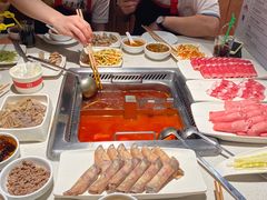 -三人行骨头王火锅(长寿店)