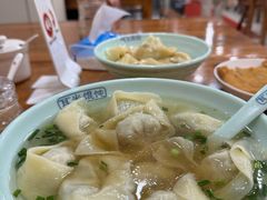 -潘国仙耳光馄饨(黄家阙路店)