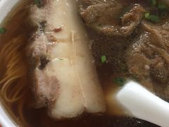 -老西白点心店