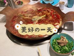 -墨居上隐·院子里火锅(峨眉店)