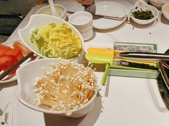 -犇鼎牛潮汕牛肉火锅(新辰里学清路店)