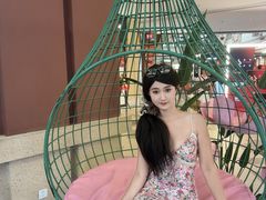 -王府井奥莱棋盘山小镇
