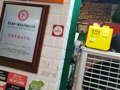 -食盈碗仔翅(星玺广场店)