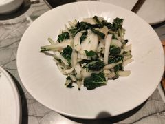 -披云云小馆·味道江湖(姚家园万象汇店)