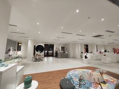 -潮一不贰·法式甜品·生日蛋糕·西式简餐(外滩店)