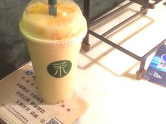 芒果奶昔-茉酸奶(松江开元地中海店)