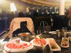 -云中捞高空旋转餐厅(商茂世纪广场店)