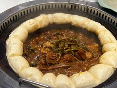 -满兴咱妈烀饼铁锅炖(兰州北街店)