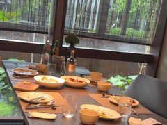 -九月里.自由花园餐厅