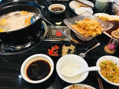 -东椰·海南椰子鸡火锅(朝阳门店)