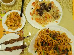 -吾斯曼珍珠抓饭王