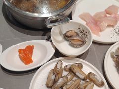 -黑金·寻焰自助百汇·烤肉·火锅(中街店)