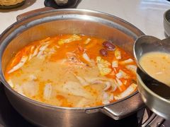 -喃喃椰·糟粕醋·椰子鸡火锅(七堡花园店)