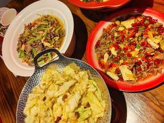 -黄弟大排档·湖南菜·小龙虾·小海鲜(凯旋北路店)