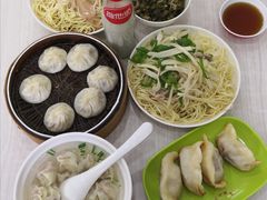 -珊珊小笼馆(仙霞路店)